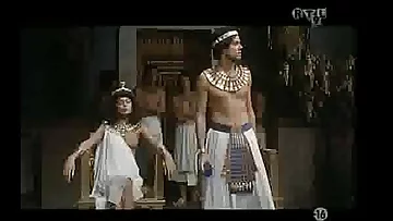 Joy Chez Les Pharaons (1993) - Zara Whites