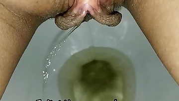 #JulietUncensoredRealityTV: Random Grasp b. Chinese Fledgling Urinate Compilation Vid with Behind-the-scenes Photoshoot Peeing