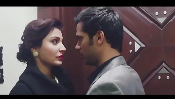 Bollywood actress torrid smooch