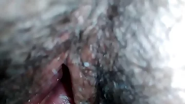 Indian Chick snatch slurping