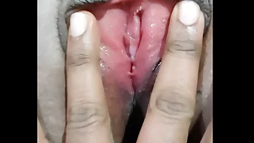 My wifey cunt&period; How many meatpipe it can take