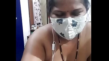 Desi bhabhi jacking on web cam