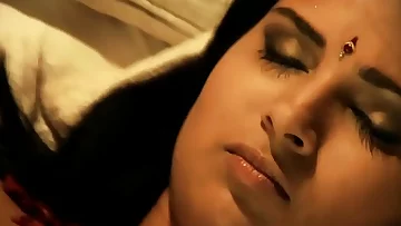 Lovely Indian Doll is Inlove