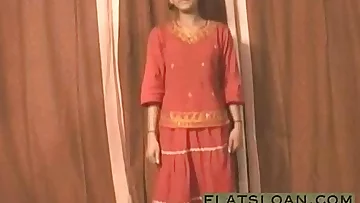 Desi Woman Urinating