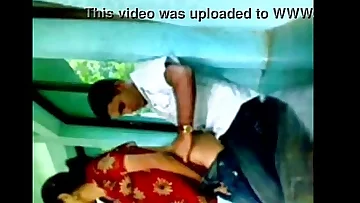 Indian schoolgirls swiftly