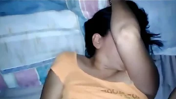 Desi Indian Wife's Jiggly Cootchie Porked with Internal cumshot n Oral with Wails