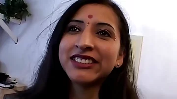 Indian wifey wants to get her first-ever dual penetration, so hubby invites the neighbor to help