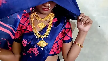 Husband's pal gave dual currency