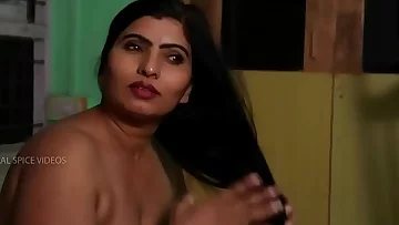 Desi Aunty Seductive Herself In Shower & Steamy Romance With Submissive