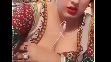 cool pak aunty movie talk