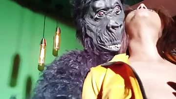 BANANARAMA Poonam Pandey Fresh Flick