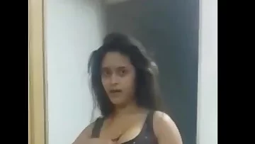 Super-sexy Indian School Nubile  Red-hot Dance For Beau