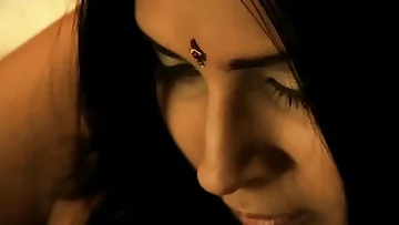 Bollywood Honey Turns You On