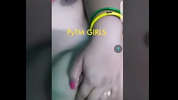 Indian Desi aunty demonstrating orbs cootchie on WhatsApp paytm